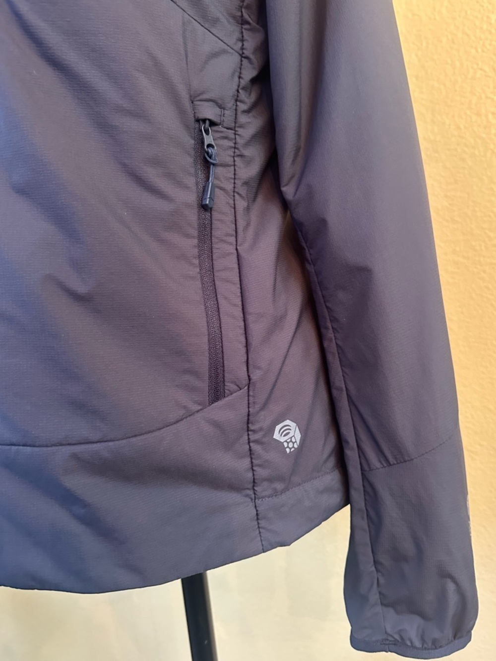 Mountain Hardwear Kor Stasis Hybrid Windbreaker Jacket In Dark Zinc Like New! - Picture 9 of 16